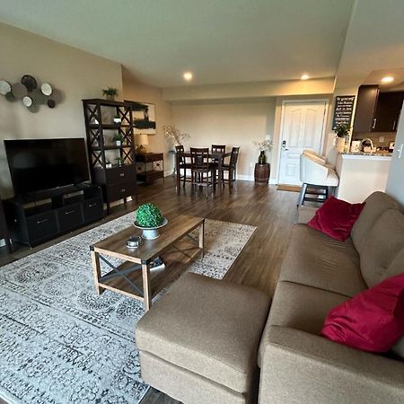 Spacious 2 Bedroom 2 Bathroom Apartment With Balcony In Uptown Charlotte! City Views & Free Parking! Экстерьер фото